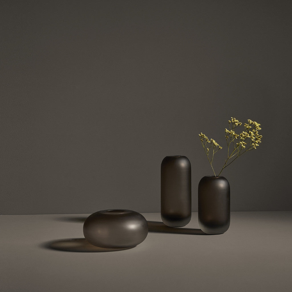 Vase HYDRIA, breit, walnussbraun