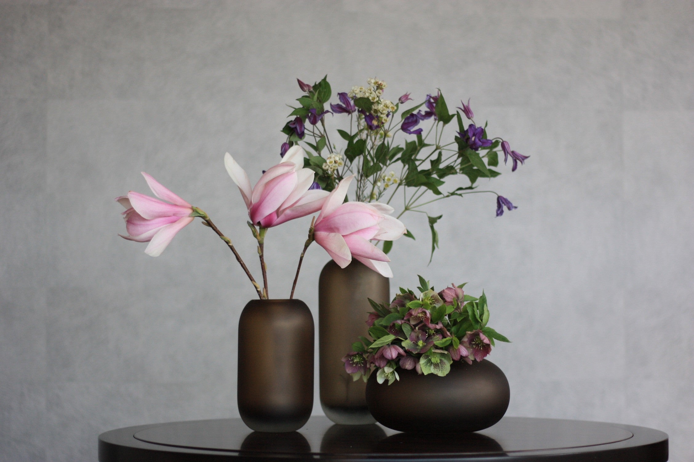 Vase HYDRIA, hoch, walnussbraun